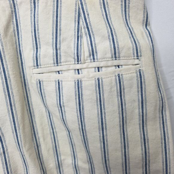DKNY Jeans Shorts Women 10 Denim White Blue Pinstripe High Waisted Bermuda Mom - Picture 5 of 9
